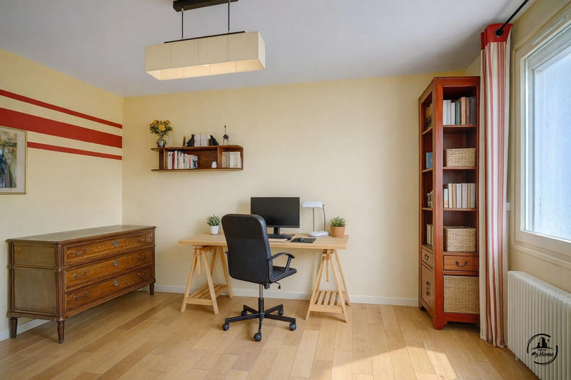 Maison - 230 m² - 8 pièces