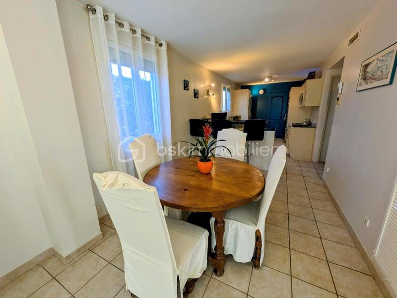 Maison - 148 m² - 7 pièces