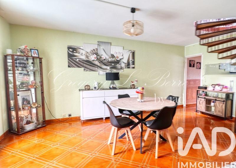 Maison - 85 m² - 5 pièces