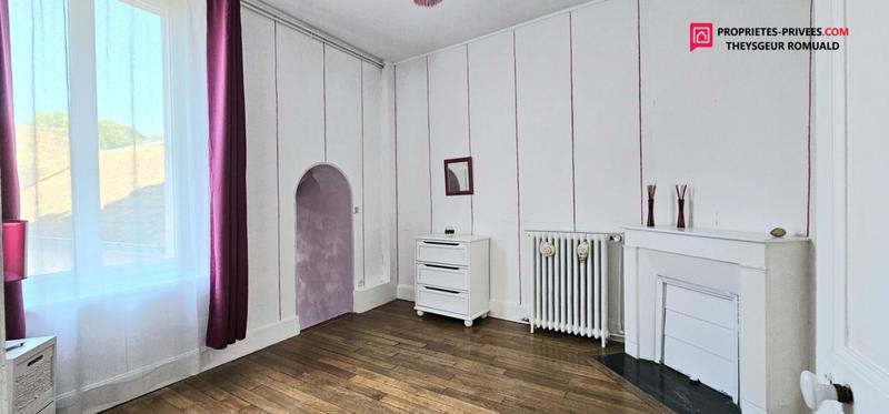 Maison - 159 m² - 6 pièces