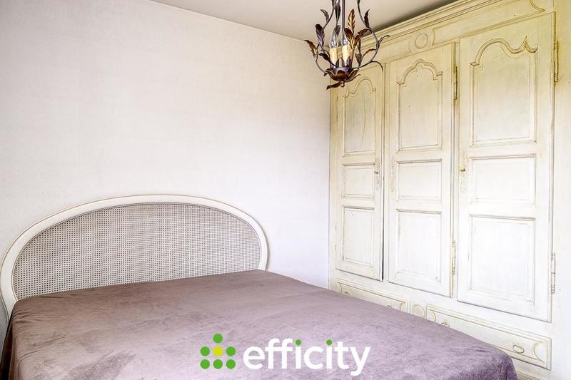 Maison - 175 m² - 7 pièces