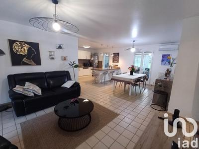 Maison - 93 m² - 5 pièces
