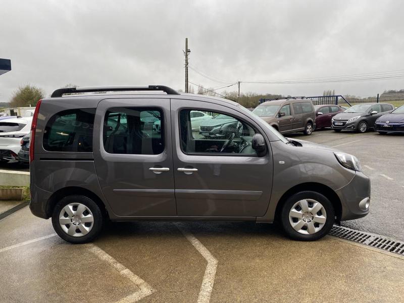 Renault Kangoo 1.5 Dci Bva Intens + Bras Articule Chargement Fauteuil Roulant