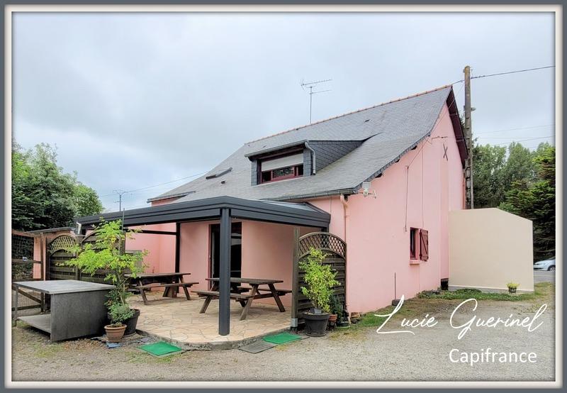 Maison - 195 m² - 7 pièces