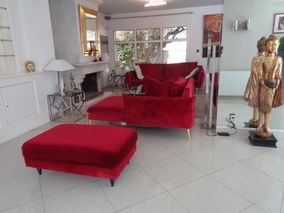 Maison - 229 m² - 8 pièces