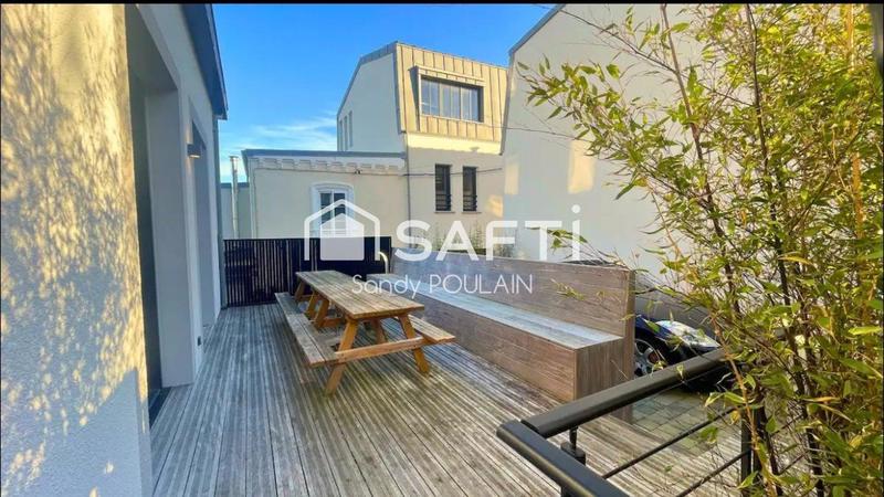 Maison - 141 m² - 6 pièces