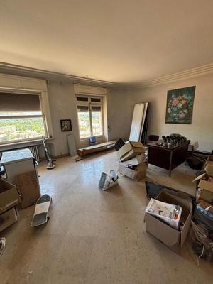 Maison - 402 m² - 16 pièces