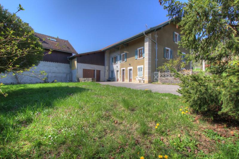 Maison ancienne - 223 m² - 6 pièces