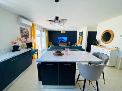 Maison - 91 m² - 4 pièces