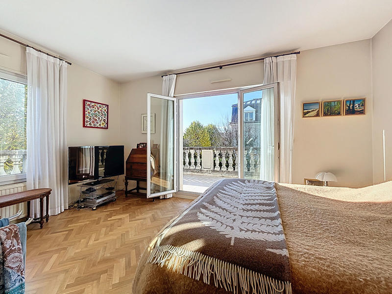 Appartement - 135 m² - 5 pièces