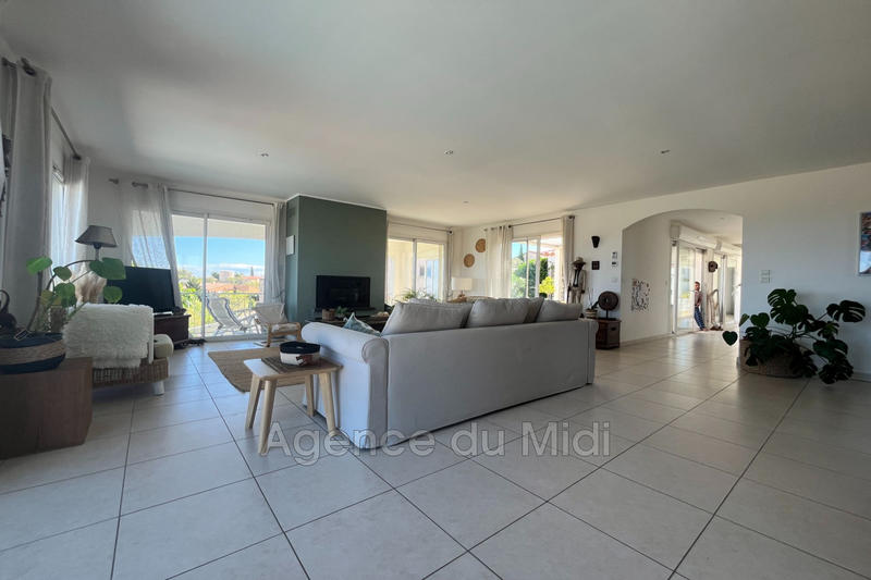 Maison - 212 m² - 6 pièces