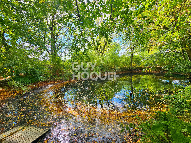 Maison - 340 m² - 10 pièces