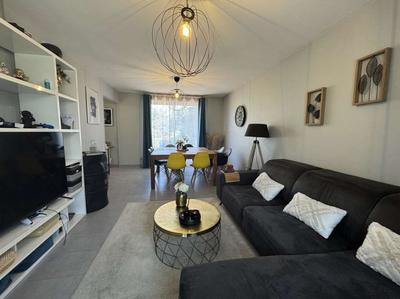 Maison - 87 m² - 4 pièces