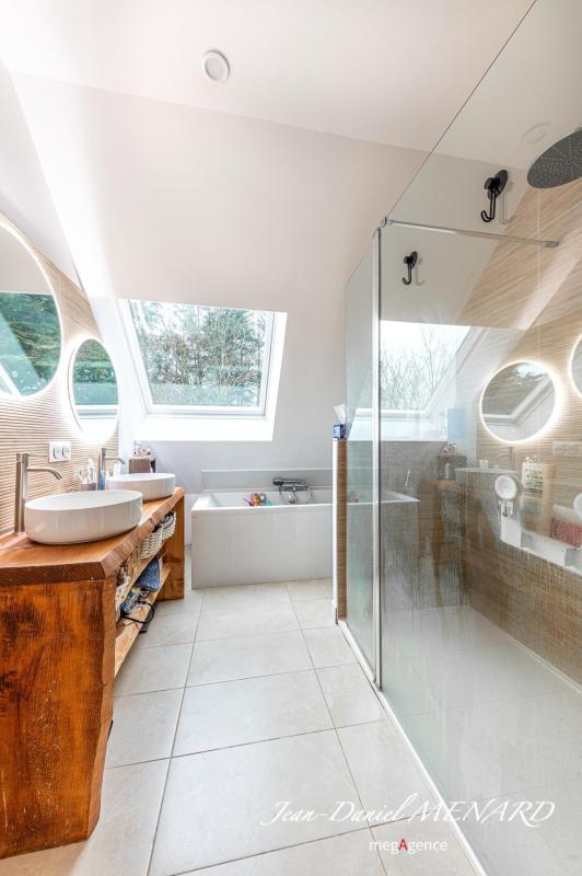 Maison - 135 m² - 6 pièces