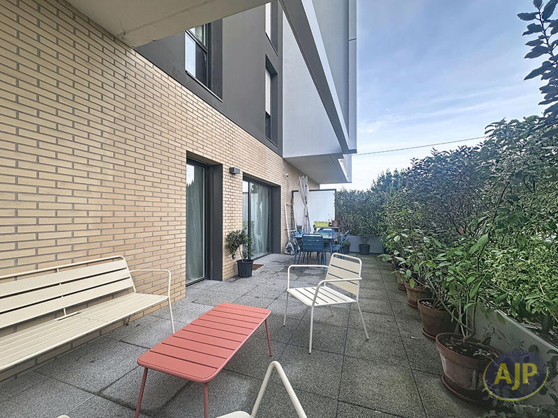 Appartement - 62 m² - 3 pièces