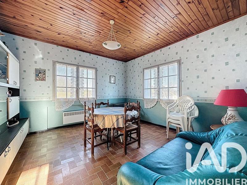 Maison - 253 m² - 8 pièces