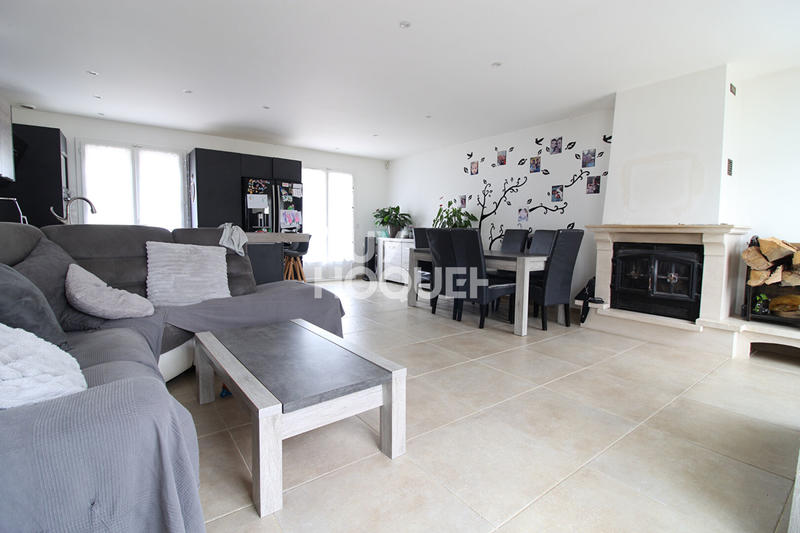 Maison - 106 m² - 6 pièces