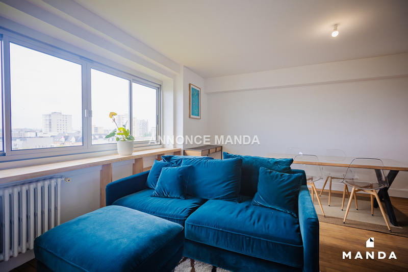 Chambre - 11 m² - 4 pièces