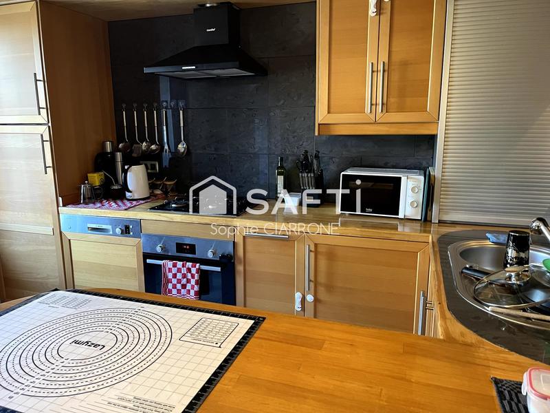 Maison - 110 m² - 5 pièces