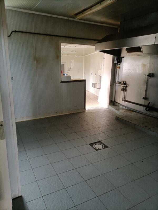 Immeuble - 95 m² - 11 pièces