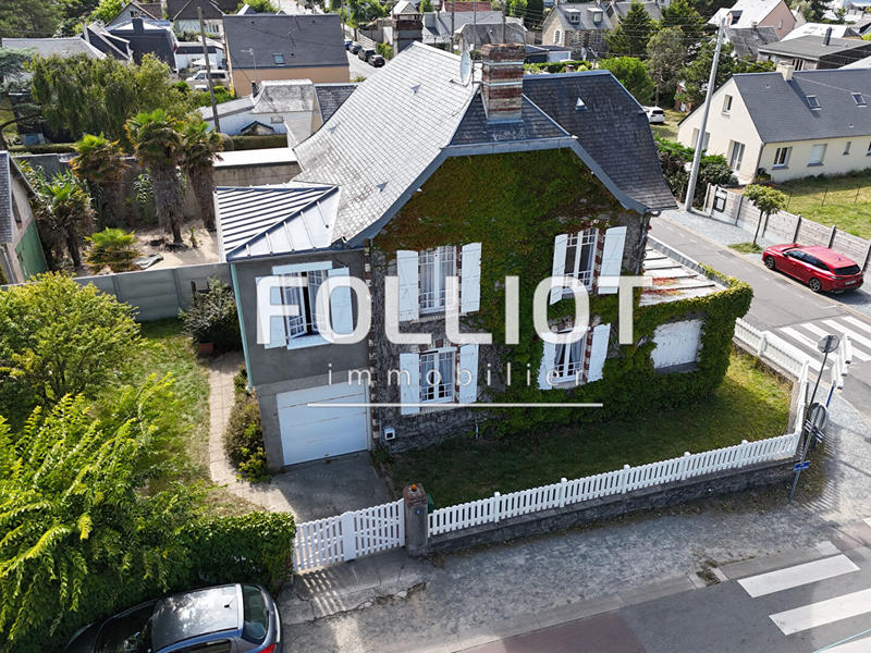 Maison - 158 m² - 9 pièces