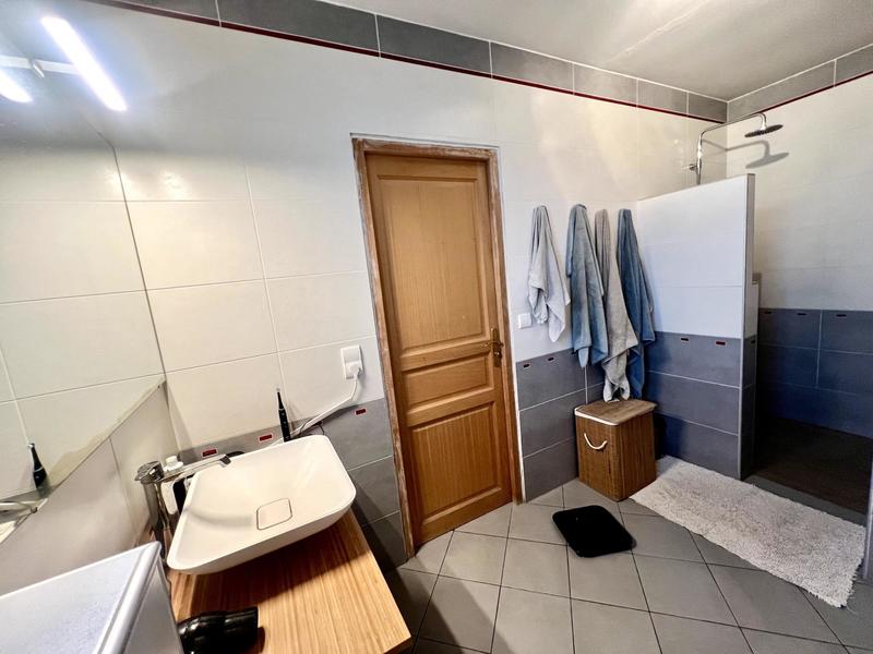 Maison - 150 m² - 7 pièces