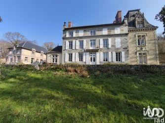 Maison - 693 m² - 26 pièces