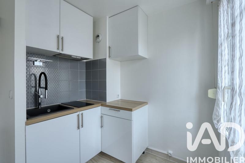 Studio - 28 m² - 1 pièce