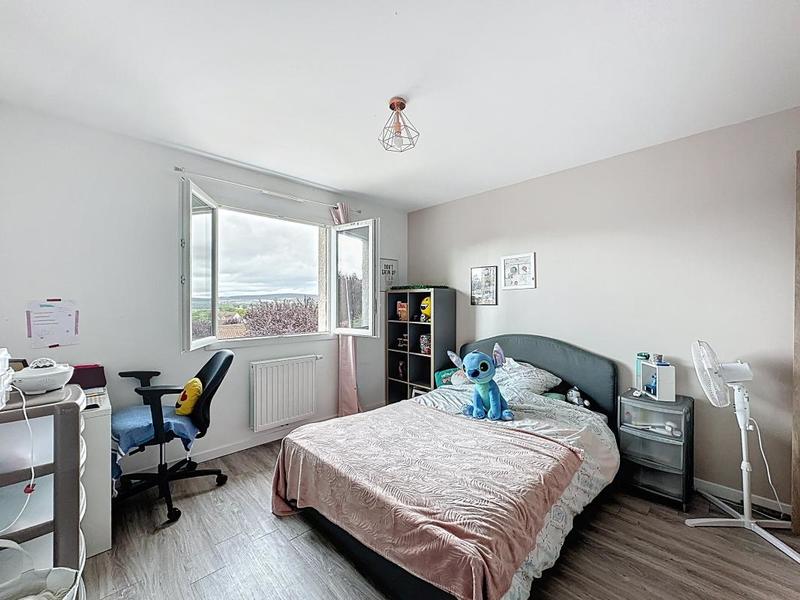 Maison - 170 m² - 7 pièces