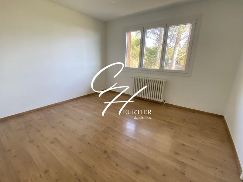 Maison - 151 m² - 6 pièces