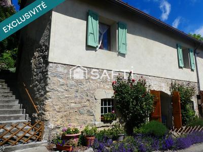 Maison de village - 99 m² - 3 pièces