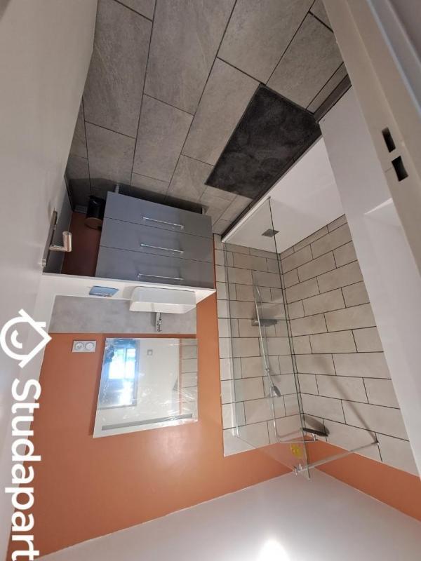 Chambre - 13 m² - 1 pièce