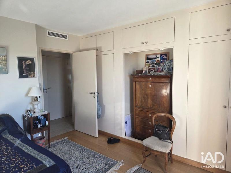 Appartement - 85 m² - 3 pièces