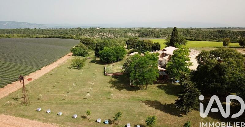 Maison de campagne - 743 m² - 14 pièces