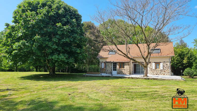 Maison - 262 m² - 6 pièces