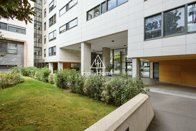 Appartement - 85 m² - 4 pièces