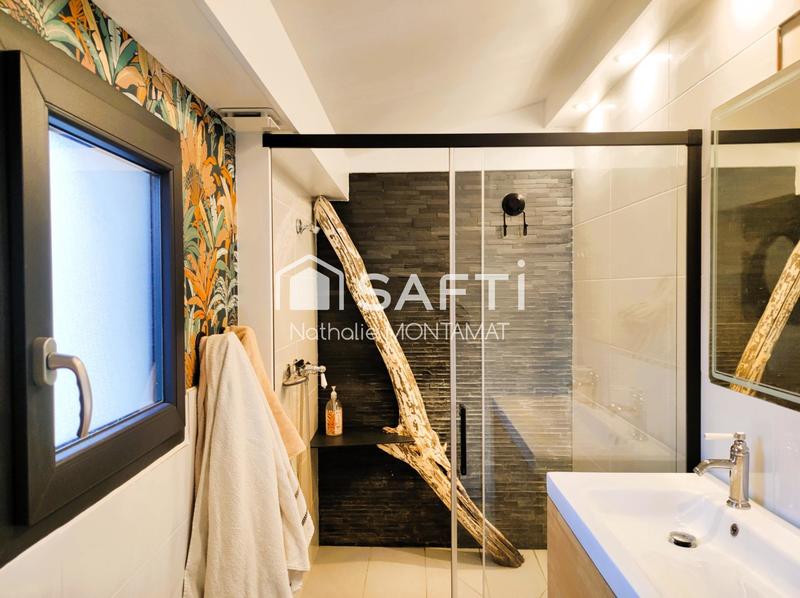 Loft - 125 m² - 4 pièces