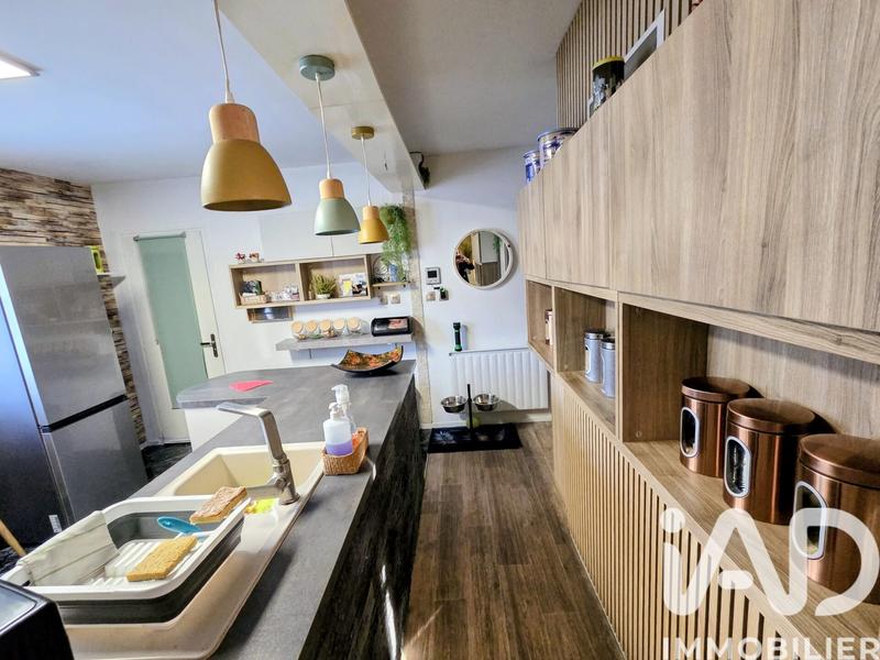 Maison - 85 m² - 3 pièces