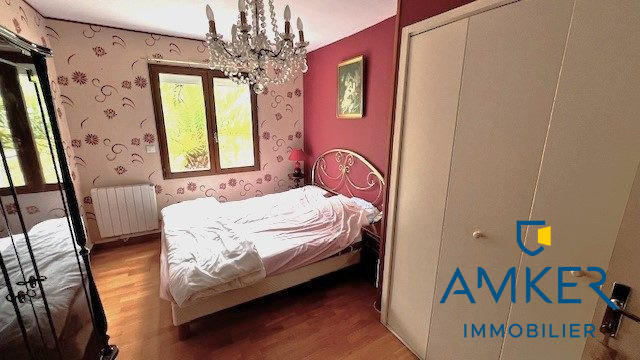 Maison - 98 m² - 4 pièces