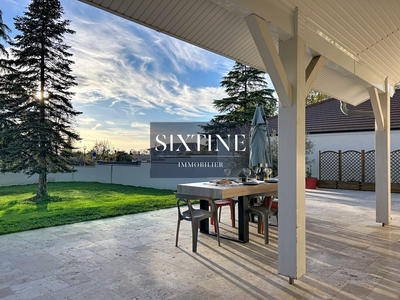 Maison - 150 m² - 7 pièces