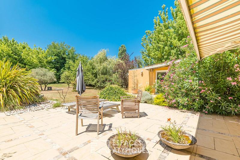 Maison de maîtres - 400 m² - 12 pièces