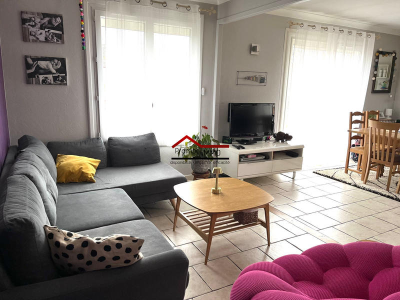 Maison - 128 m² - 8 pièces