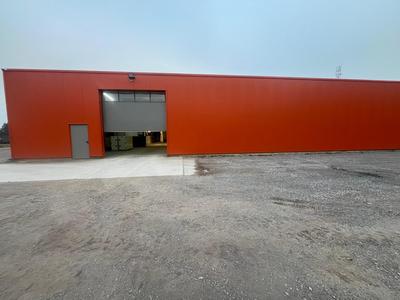 Entrepôt - 390 m²