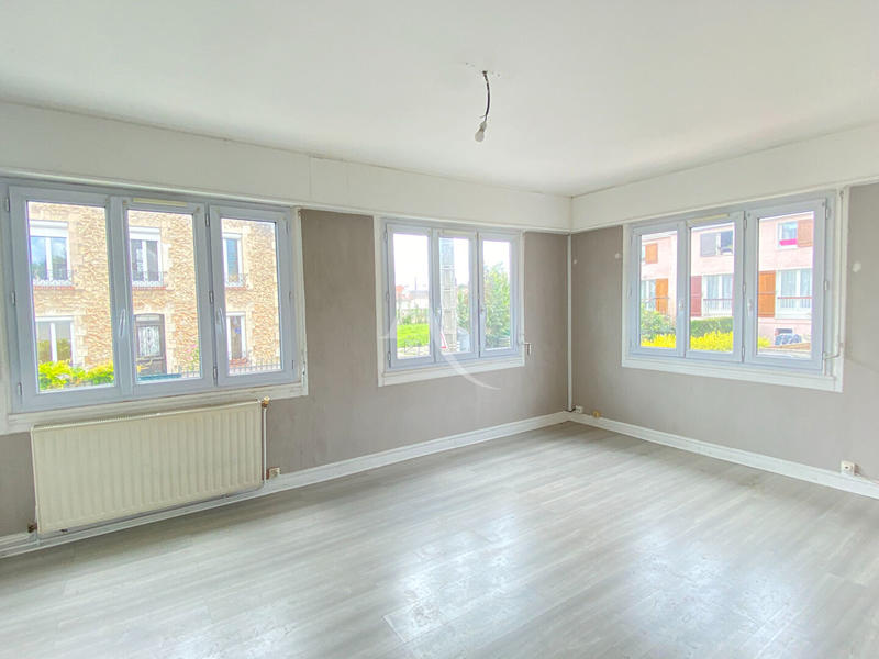 Maison - 60 m² - 4 pièces