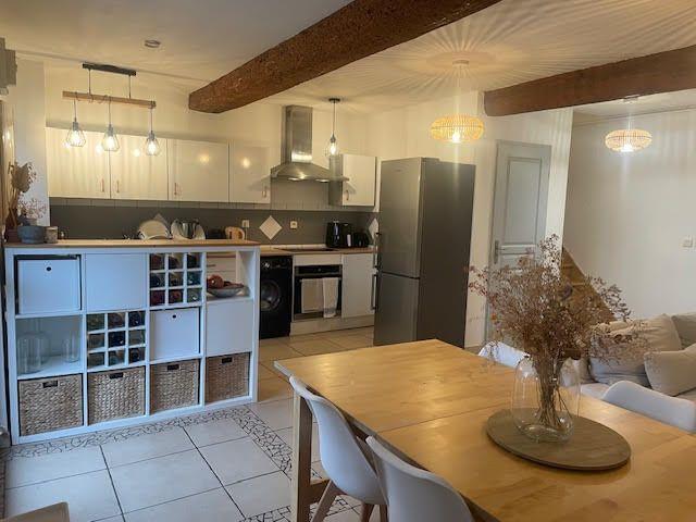 Appartement - 96 m² - 5 pièces