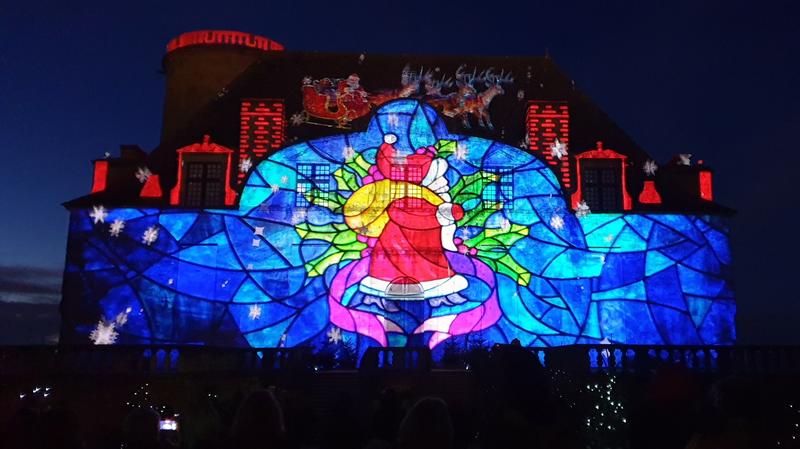 Atelier créatif famille : création d’une carte de vœux au château de Duras