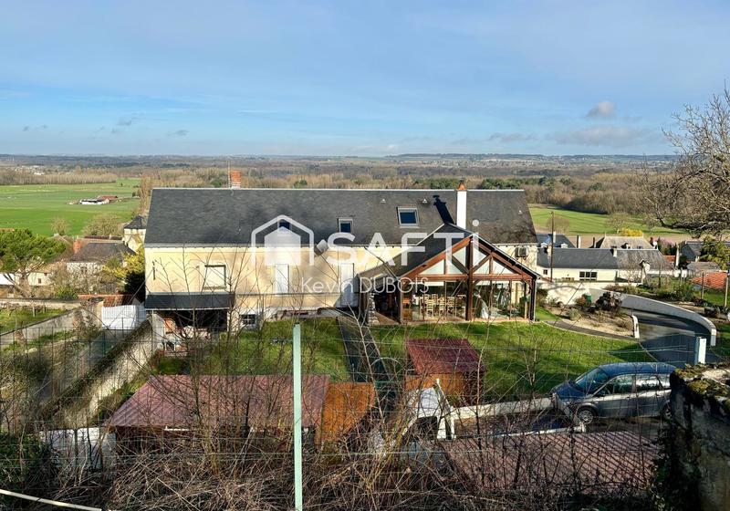 Maison - 223 m² - 7 pièces