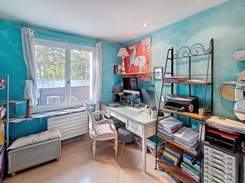 Propriété - 110 m² - 5 pièces