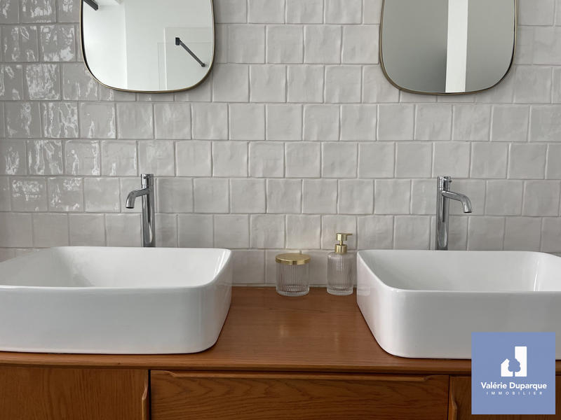 Maison - 180 m² - 6 pièces