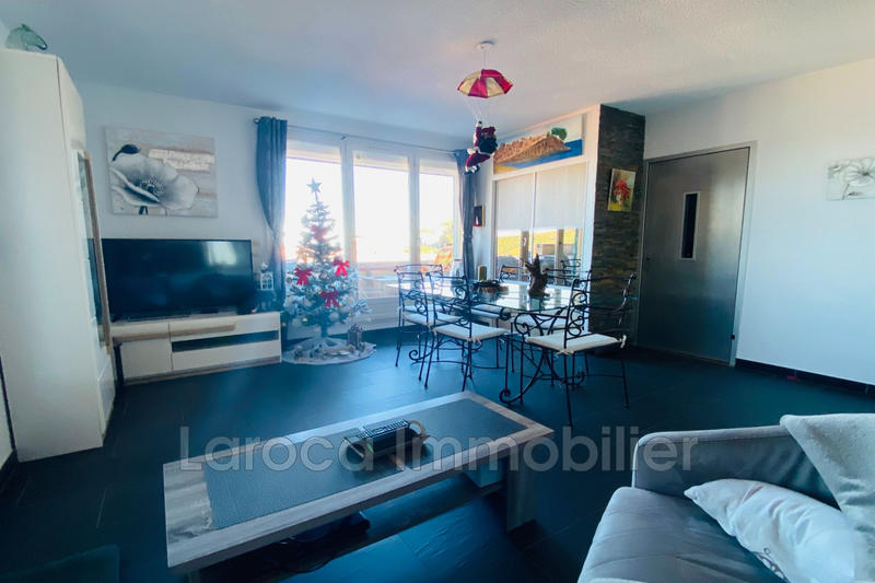 Villa - 100 m² - 5 pièces